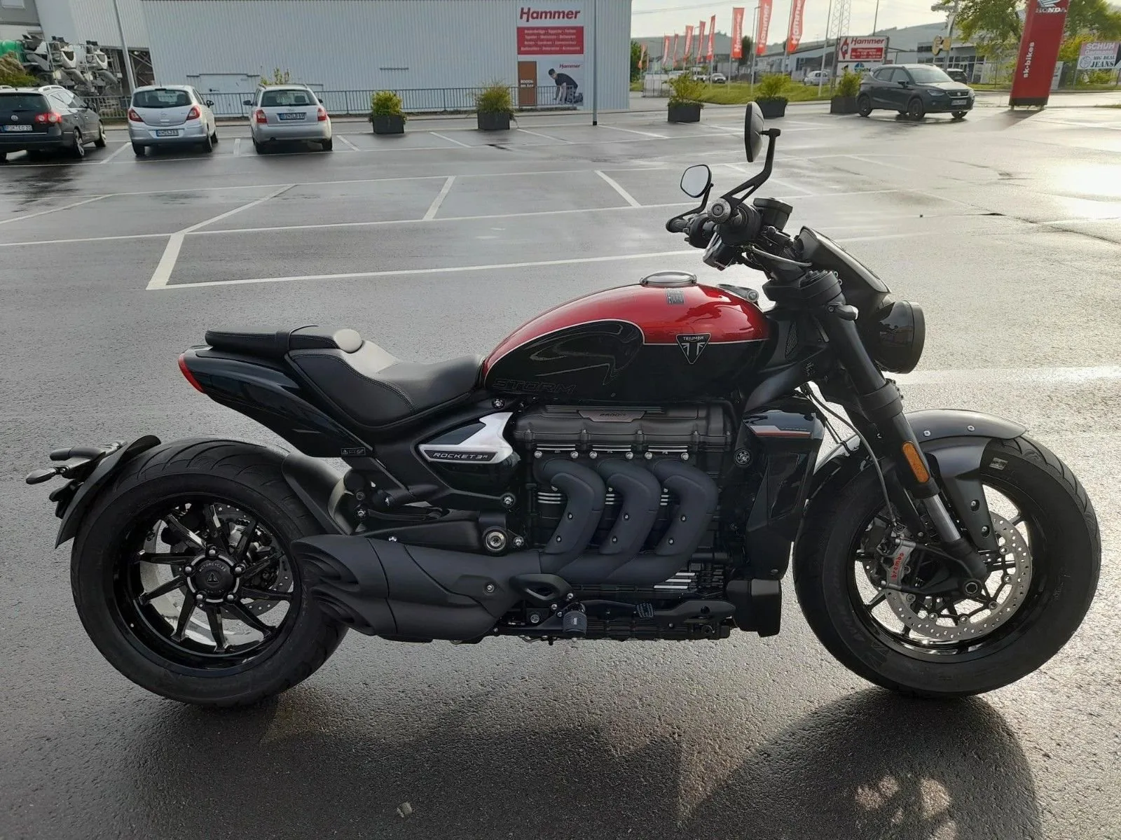 Triumph Rocket 3 Storm R