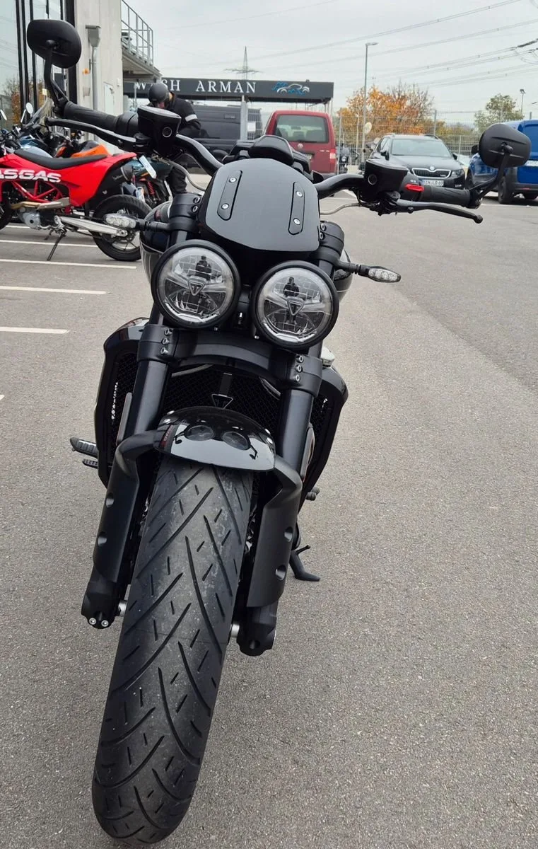 Triumph Rocket 3 Storm R