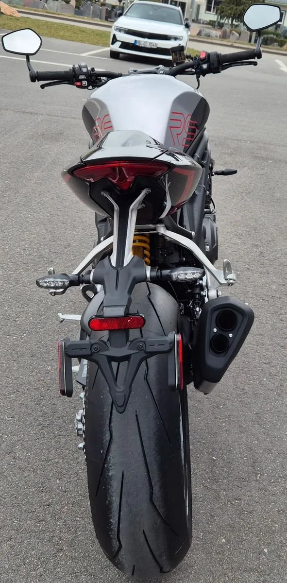 Triumph Speed Triple 1200 RS