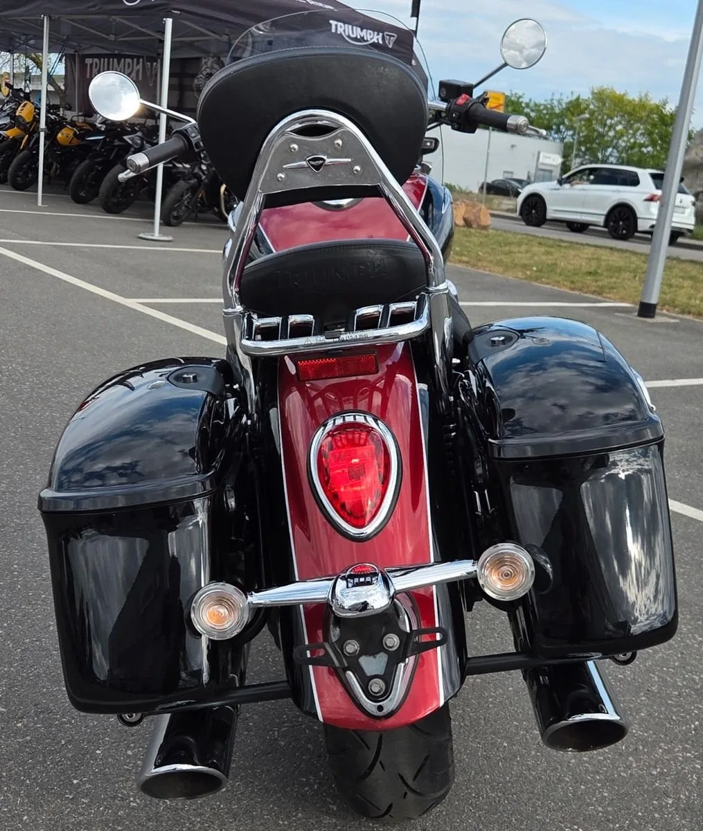Triumph Rocket III Touring