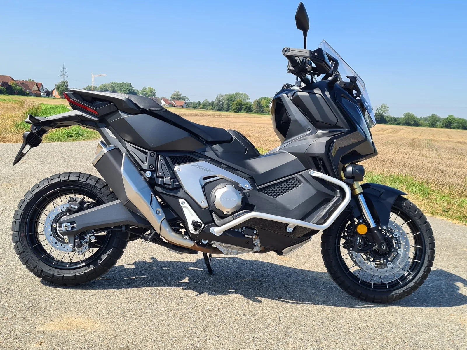Honda X-ADV - sofort verfügbar - mit Zubehör