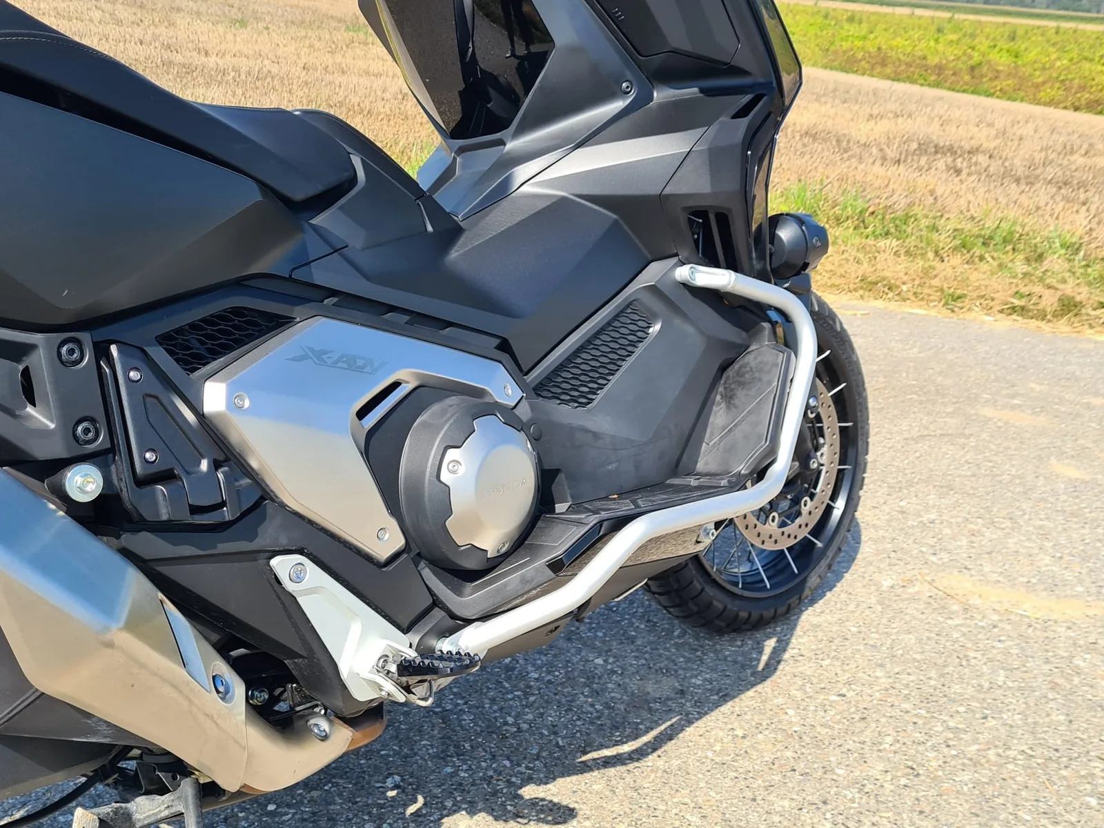 Honda X-ADV - sofort verfügbar - mit Zubehör