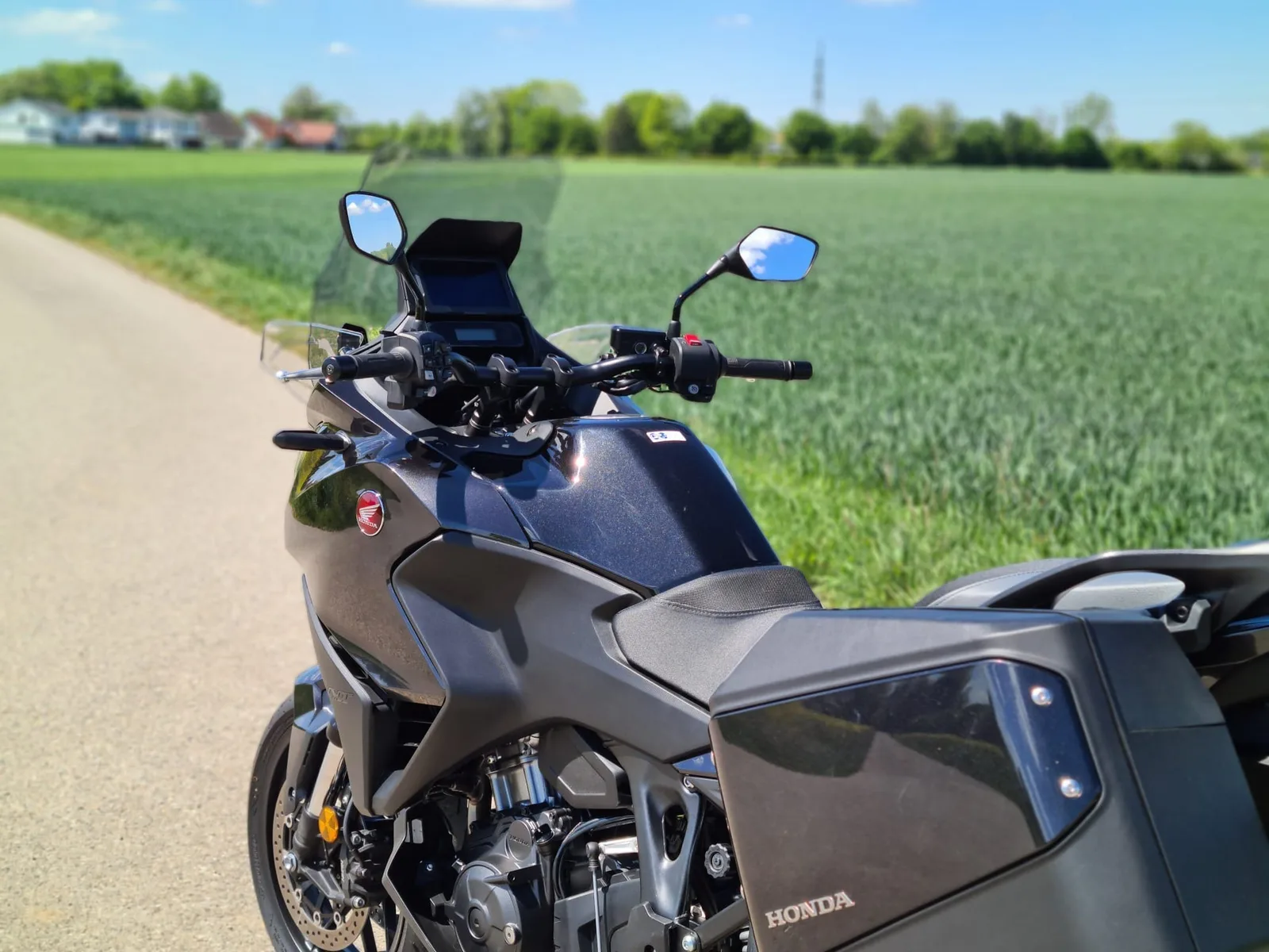 Honda NT1100 - wenig Kilometer - EZL 10/2024