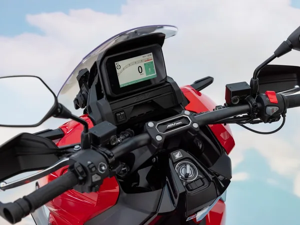 Honda ADV350 - SOFORT VERFÜGBAR - 6 Jahre Garantie