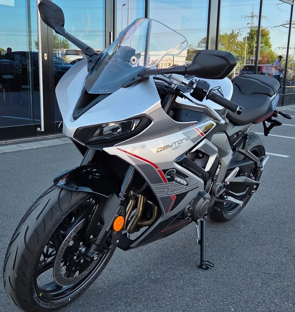 Triumph Daytona 660