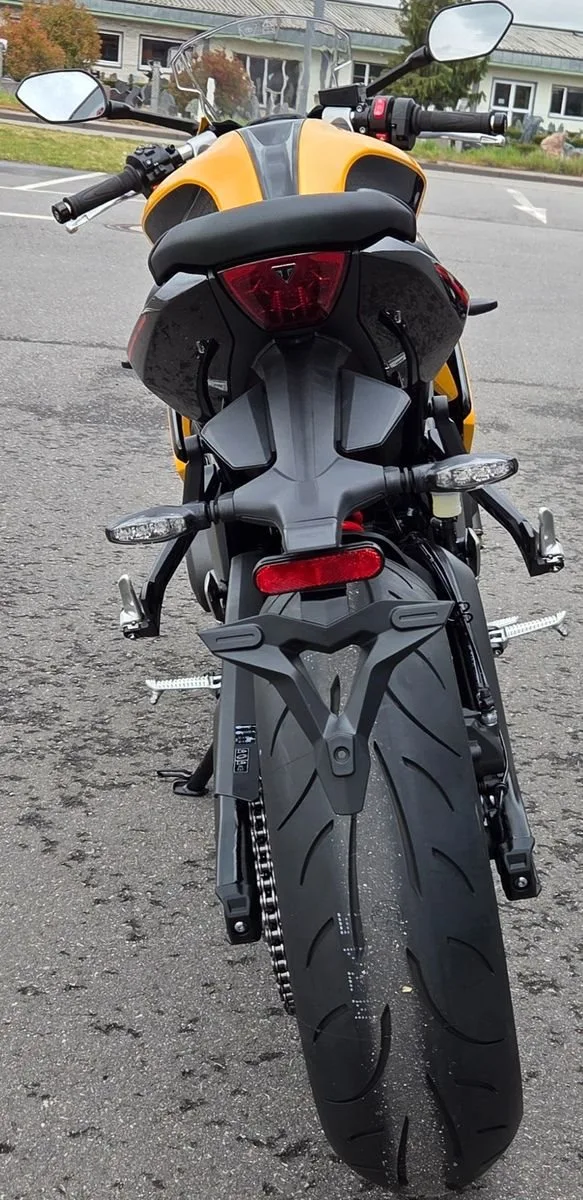 Triumph Daytona 660