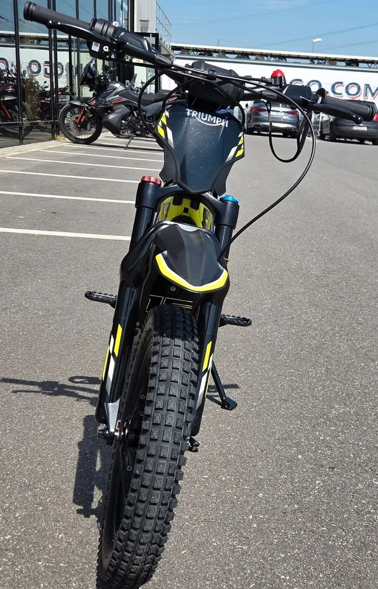 Triumph TXP-16