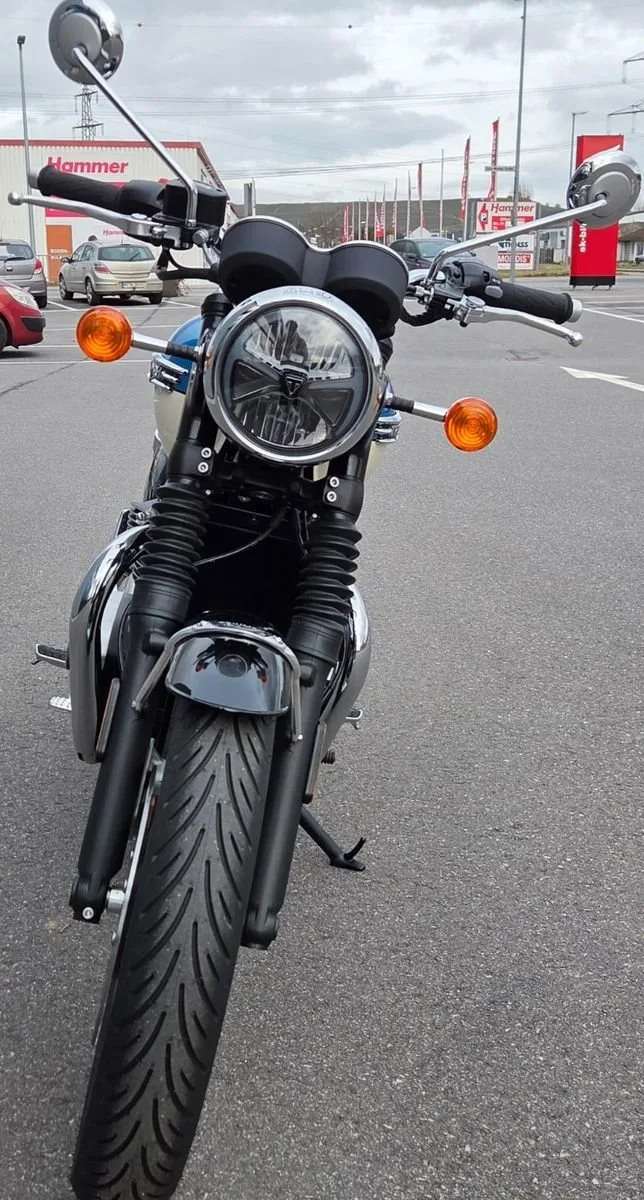 Triumph Bonneville T120