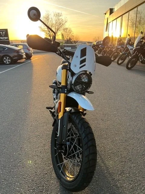 Triumph Scrambler 400 XC