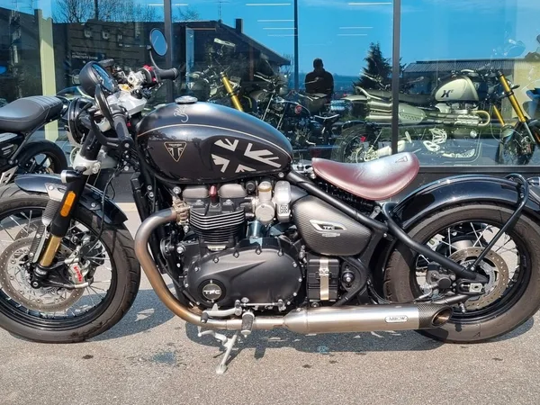 Triumph Bonneville Bobber TFC
