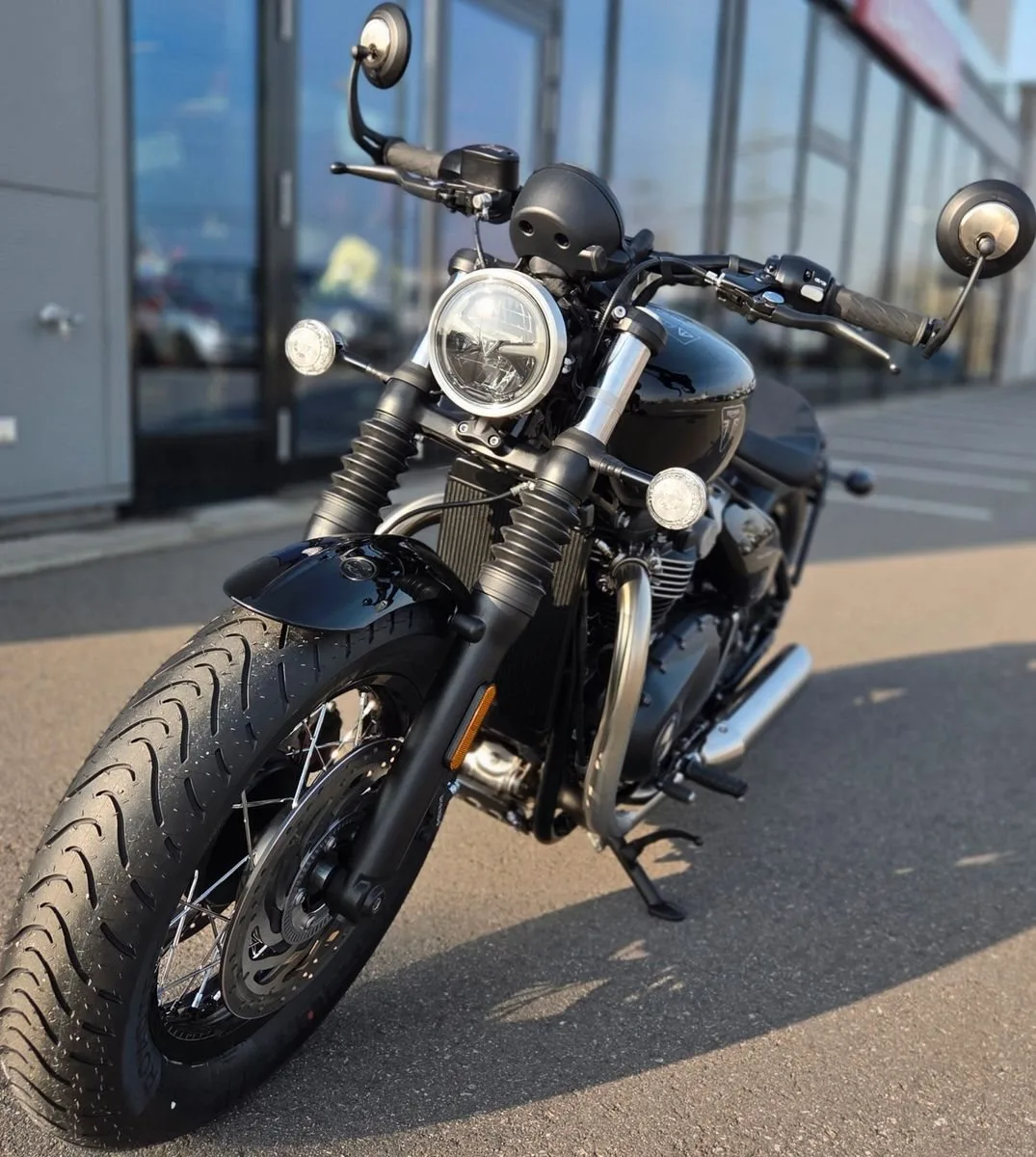 Triumph Bonneville Bobber