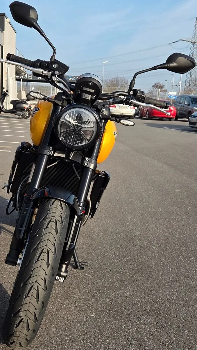Triumph Trident 660