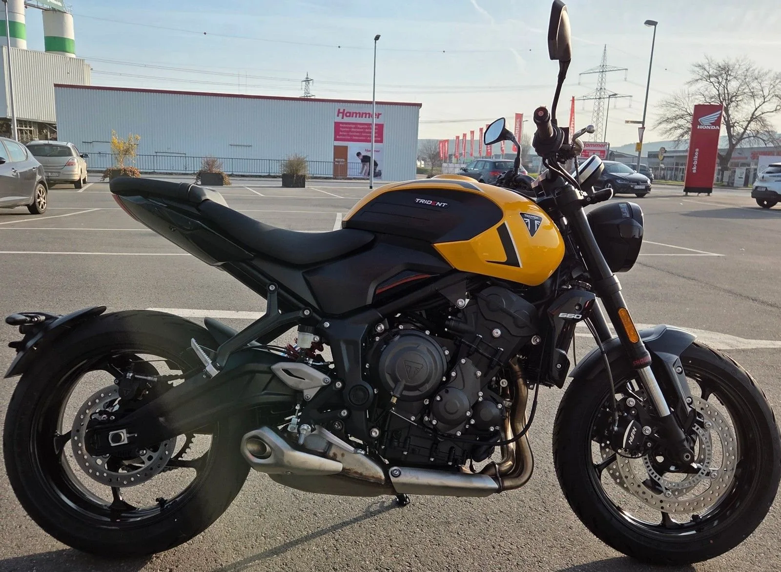 Triumph Trident 660