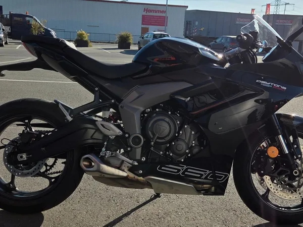 Triumph Daytona 660