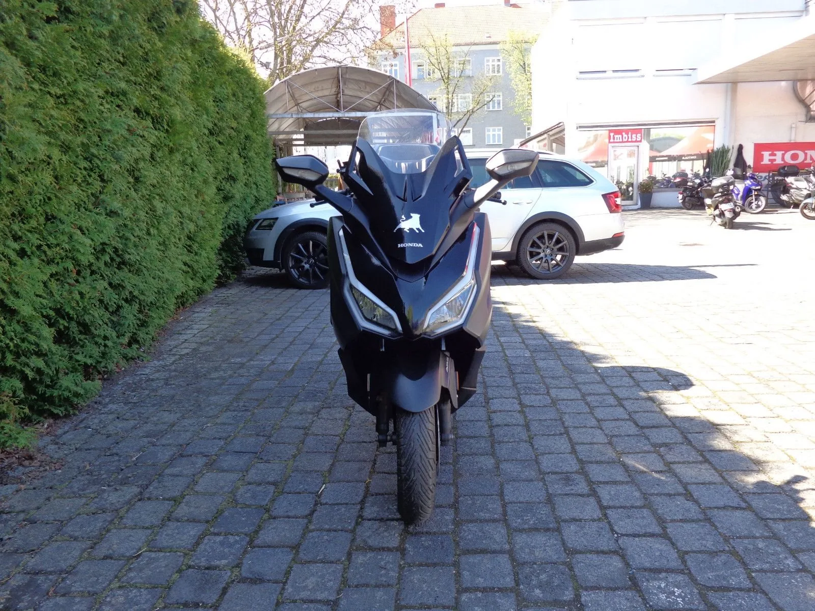 Honda Forza 350