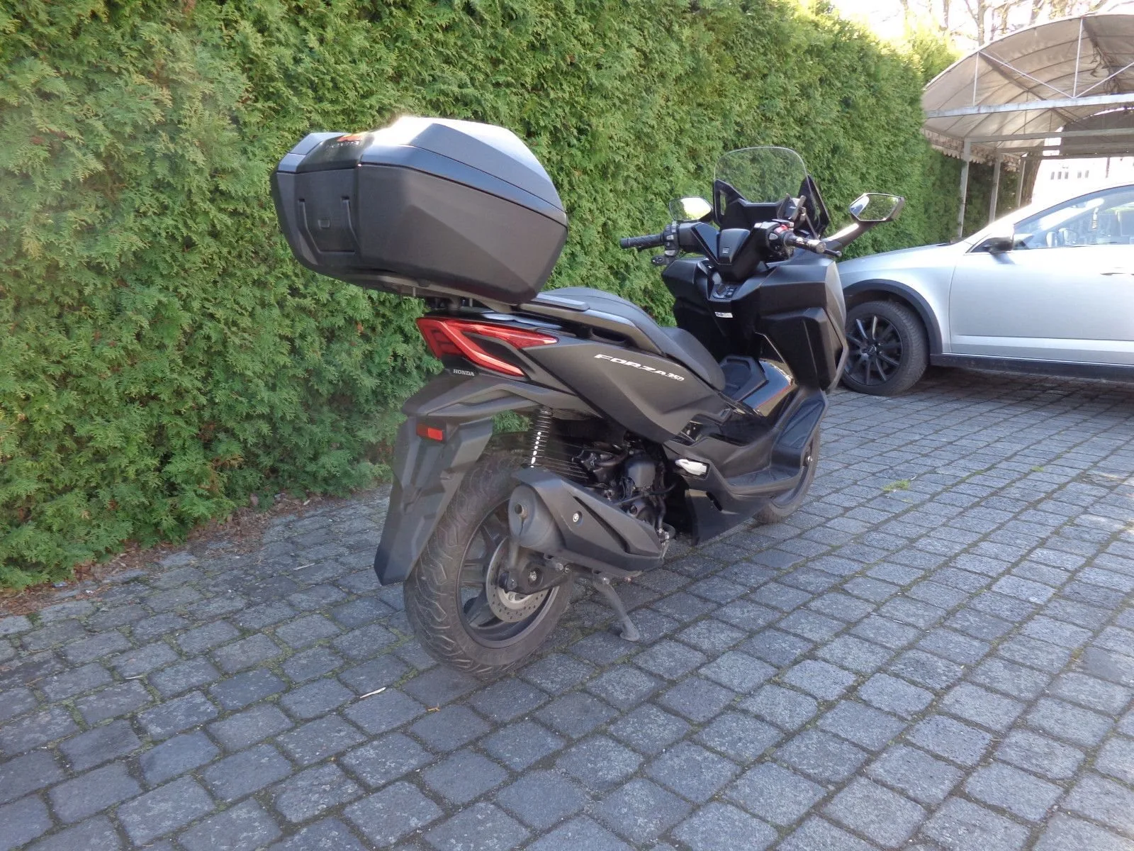 Honda Forza 350