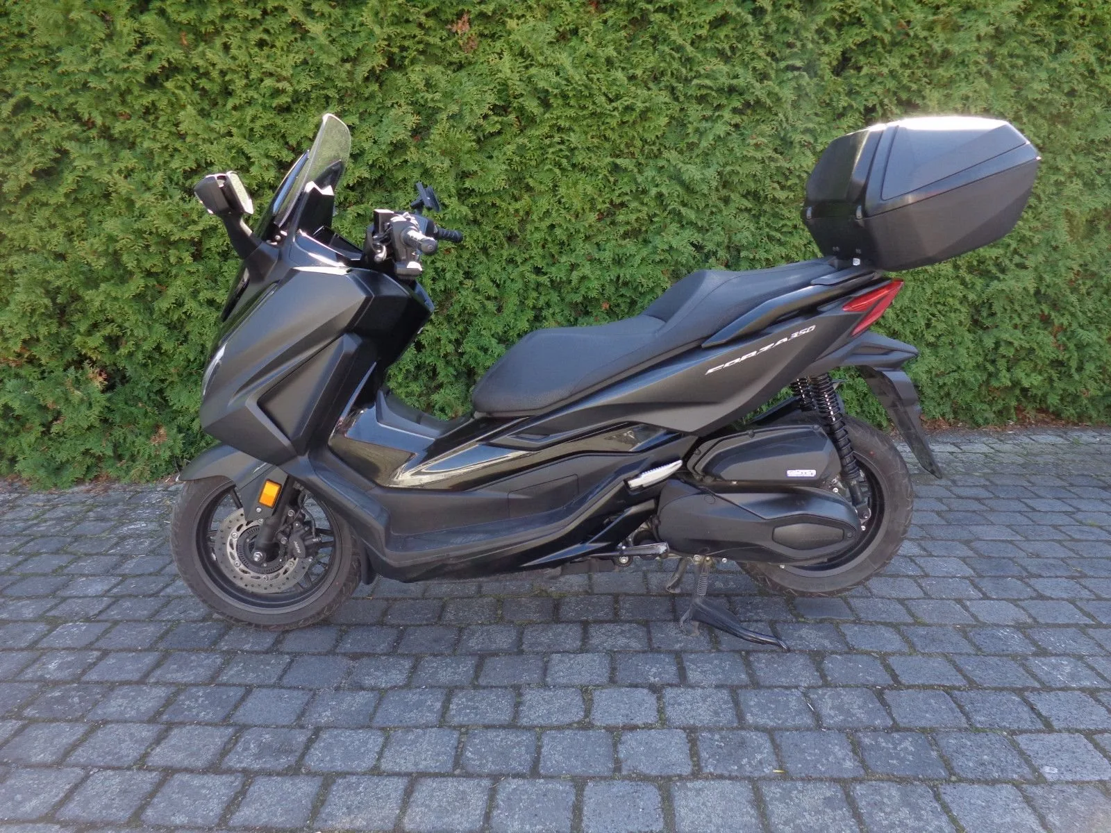 Honda Forza 350