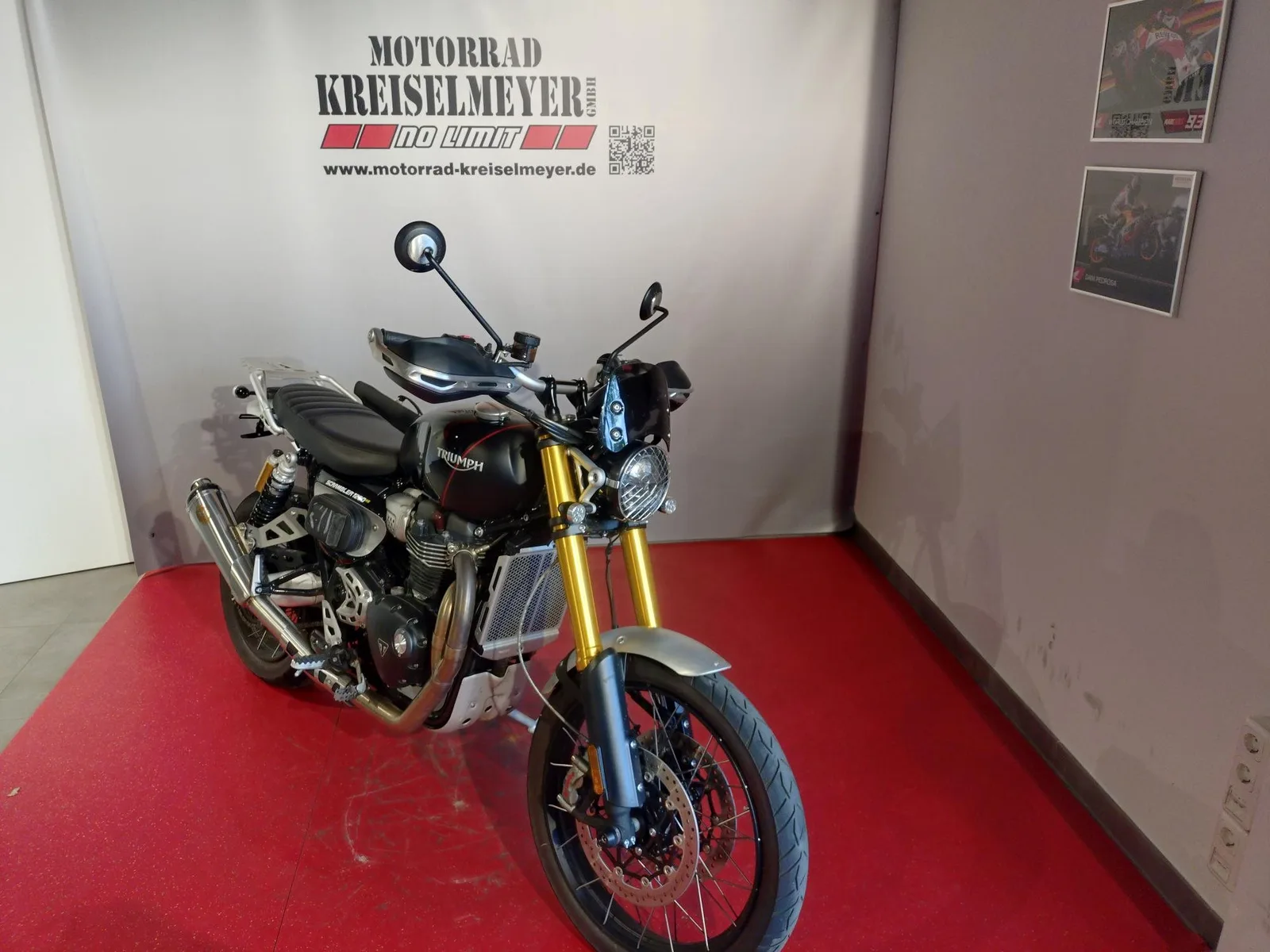 Triumph Scrambler 1200 XE Top Zustand mit viel Sonderzubehör aus 1.Hand!