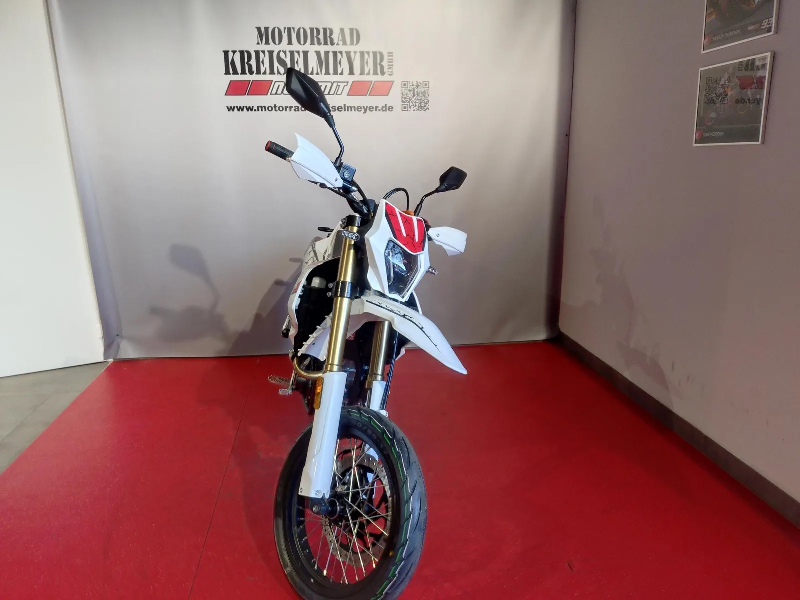 QJ Motor COV 125 SM Mod.26 sofort verfügbar!