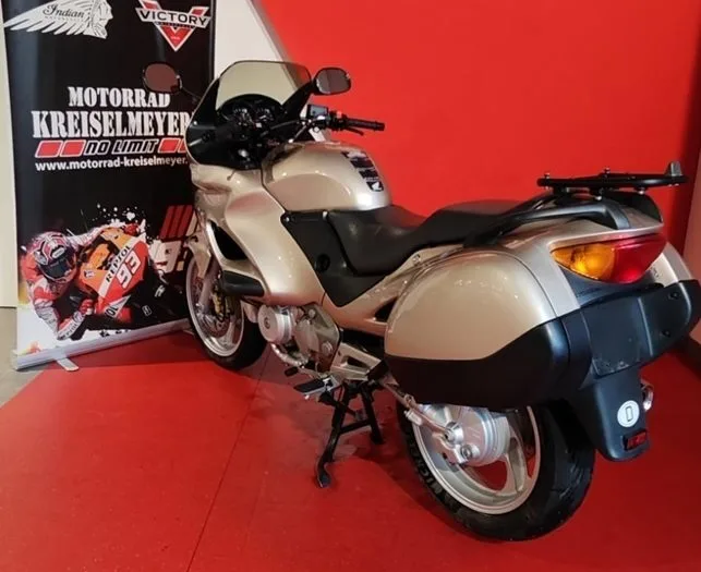 Honda NT 650V Deauville Gepflegter Zustand aus 2.Hand!
