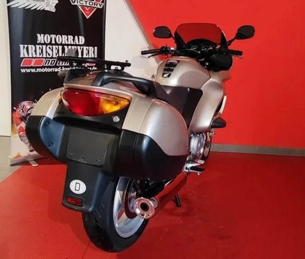 Honda NT 650V Deauville Gepflegter Zustand aus 2.Hand!