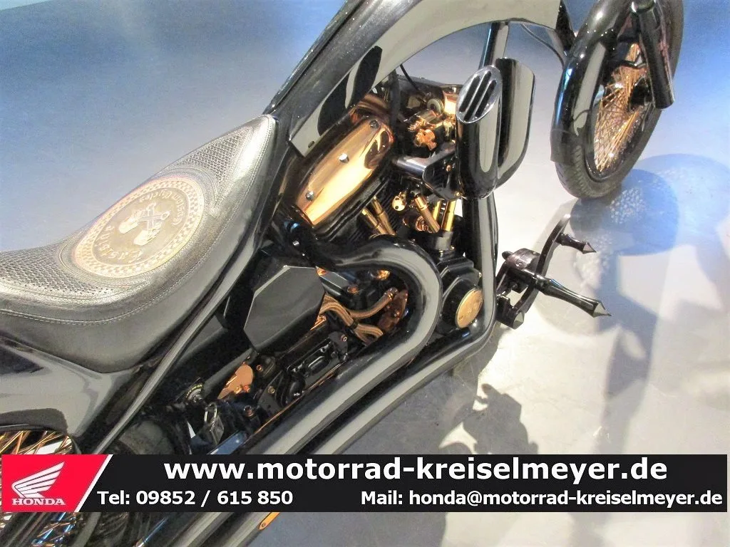Harley-Davidson Custom Bike HORNY ASS EASTSIDE CUSTOM zum Aktionspreis!