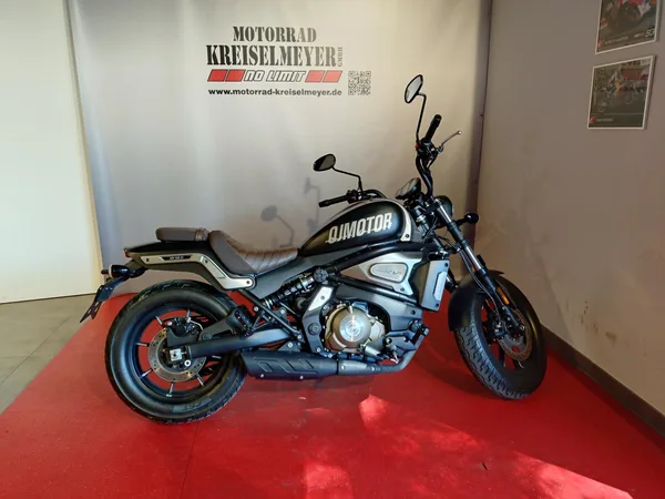 QJ Motor SRV 550 ST Neuwertiger Zustand!