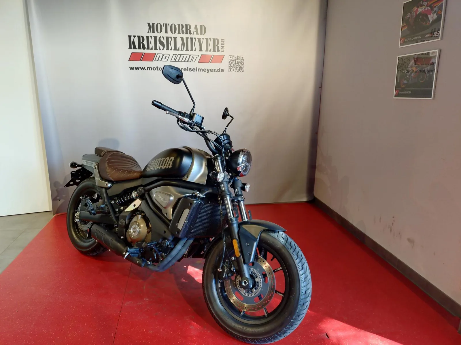 QJ Motor SRV 550 ST Neuwertiger Zustand!