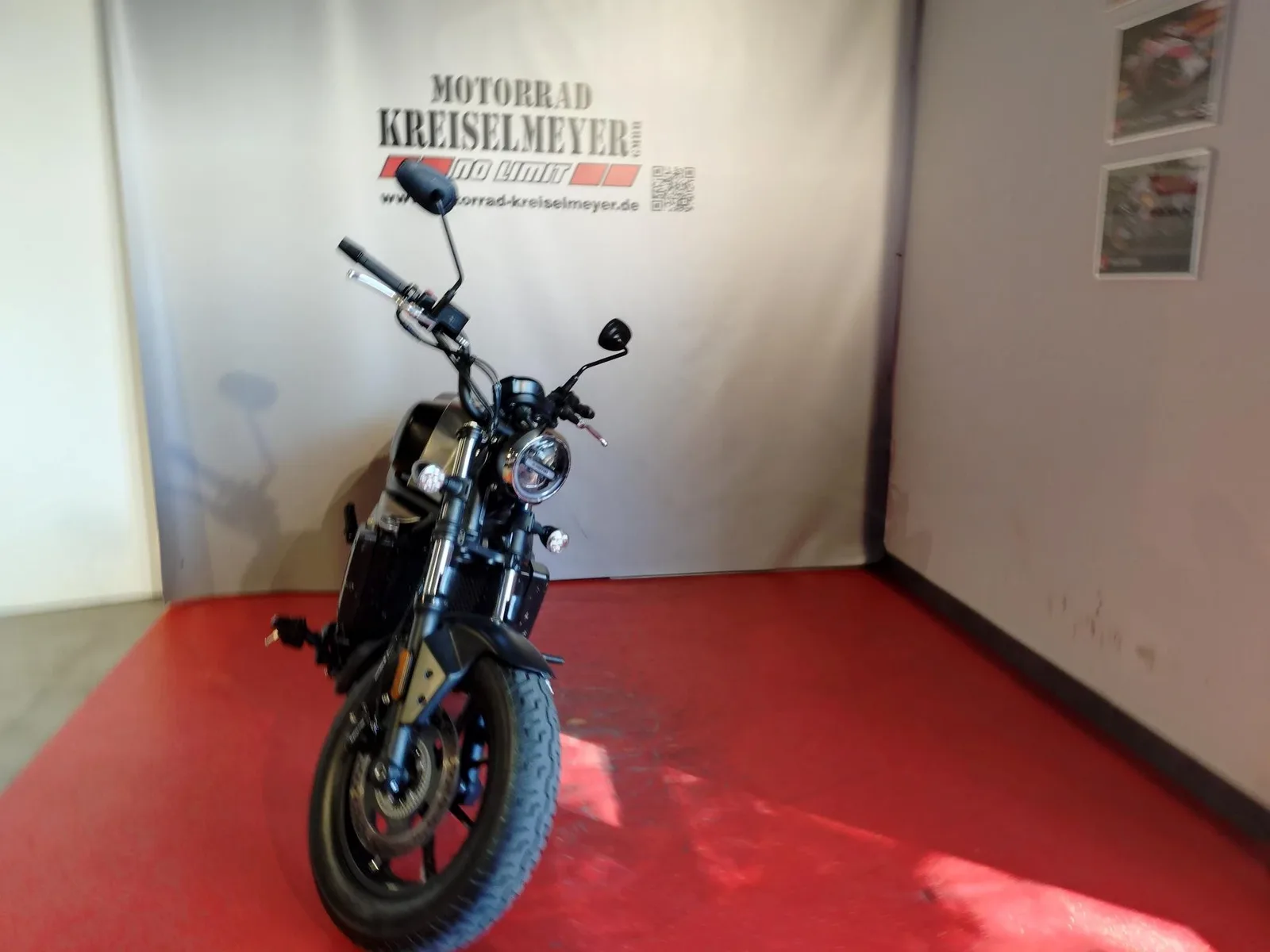 QJ Motor SRV 550 ST Neuwertiger Zustand!