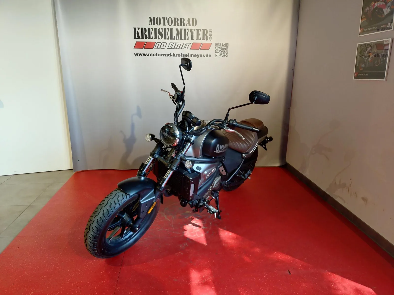 QJ Motor SRV 550 ST Neuwertiger Zustand!