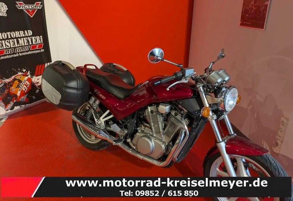 Suzuki VX 800 Top gepflegter Zustand mit Zubehör!