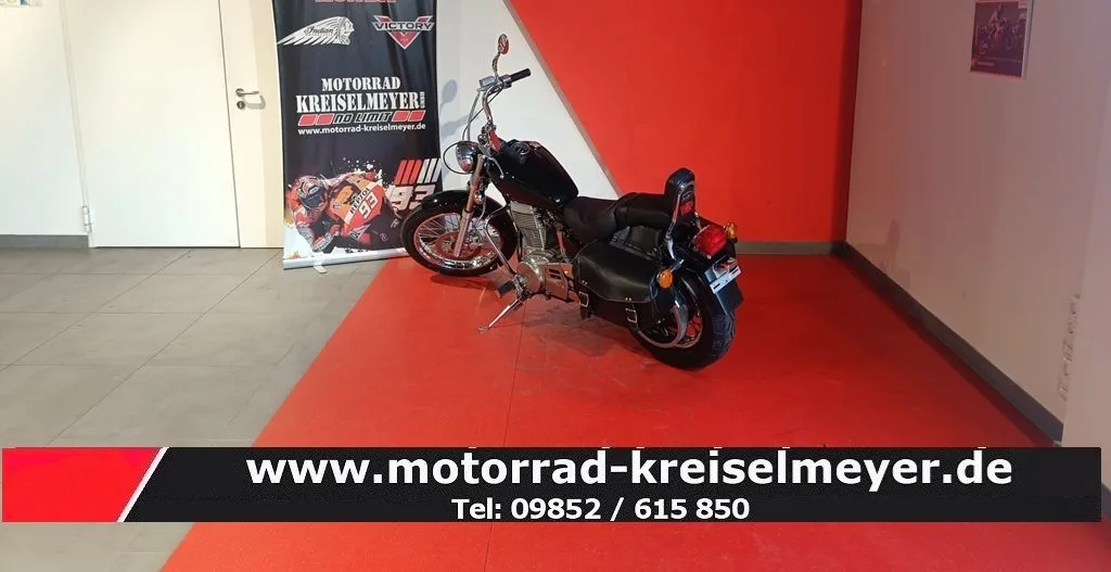 Suzuki Savage LS 650 Top gepflegter Zustand mit Zubehör!
