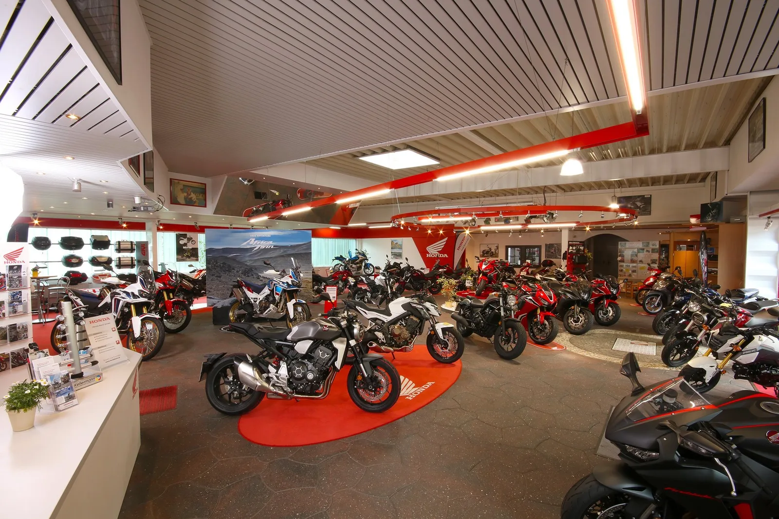 Honda GB350S Lieferbar ca. KW38/2026 -- 6 Jahre Garantie\* --