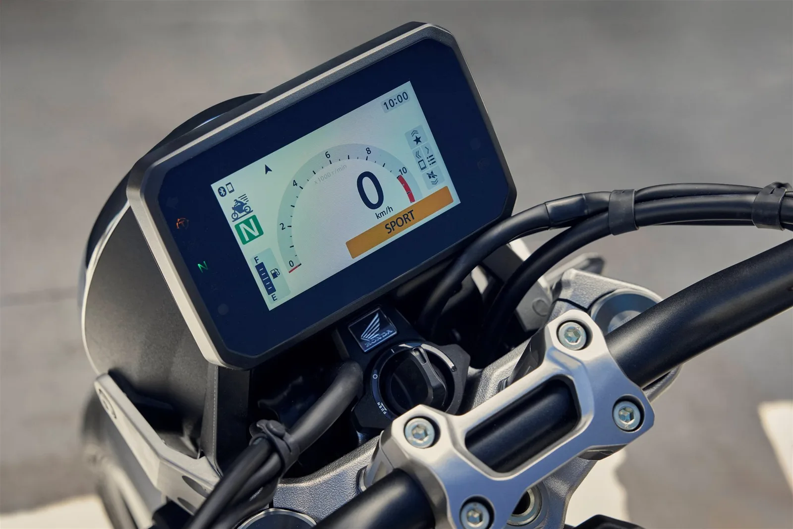 Honda CB1000F Lieferbar ca. KW49/2026 -- 6 Jahre Garantie\* --