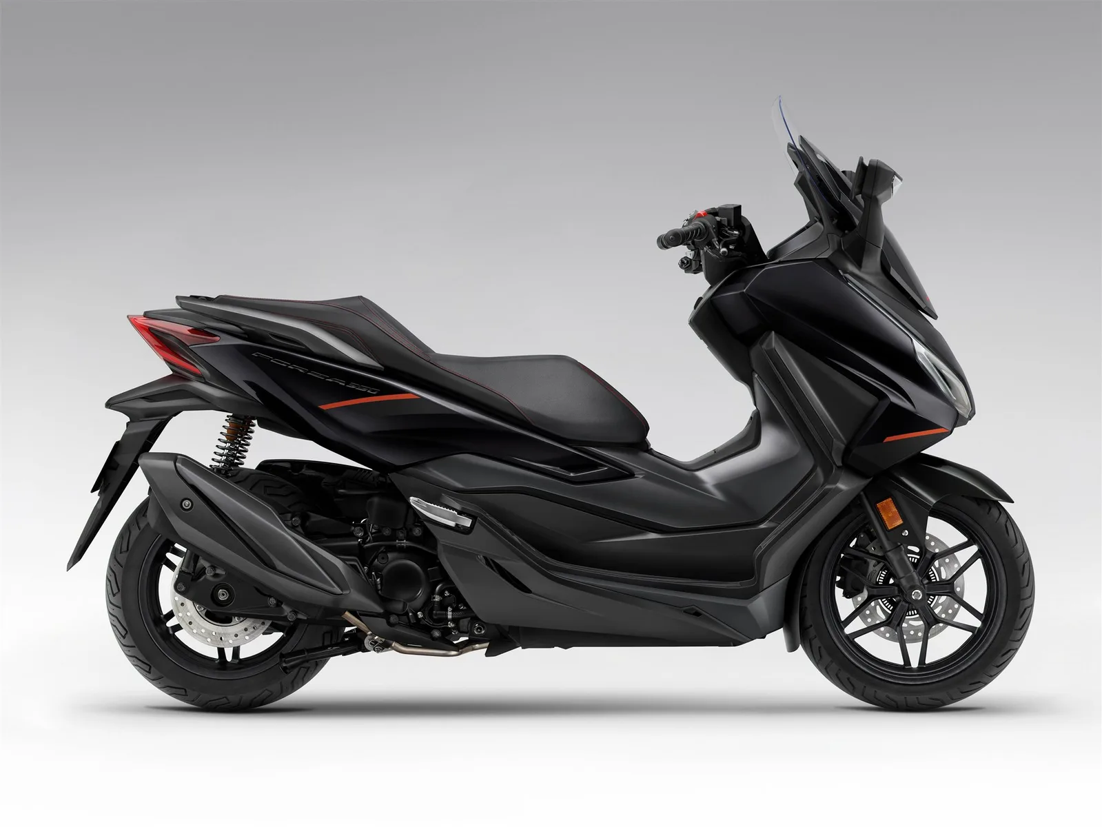 Honda Forza 350 Special Edition -- 6 Jahre Garantie\* -- Sofort Lieferbar