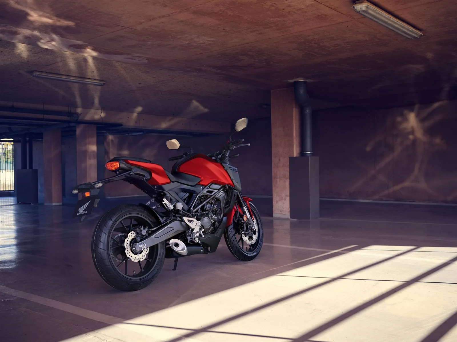 Honda CB125R Sofort Lieferbar -- 6 Jahre Garantie\* -- / Model2026