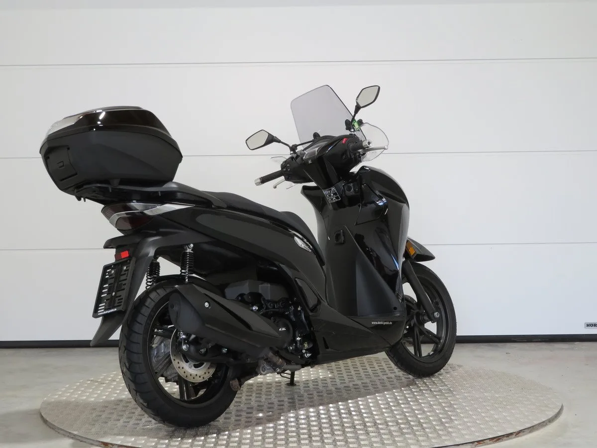 Honda SH350i