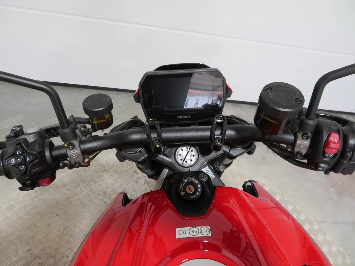 Ducati Monster + PLUS
