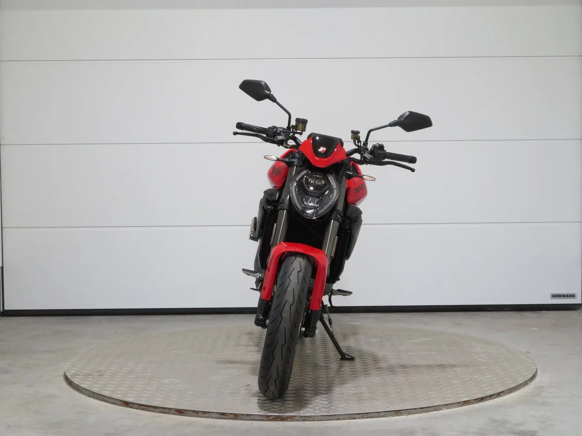 Ducati Monster + PLUS