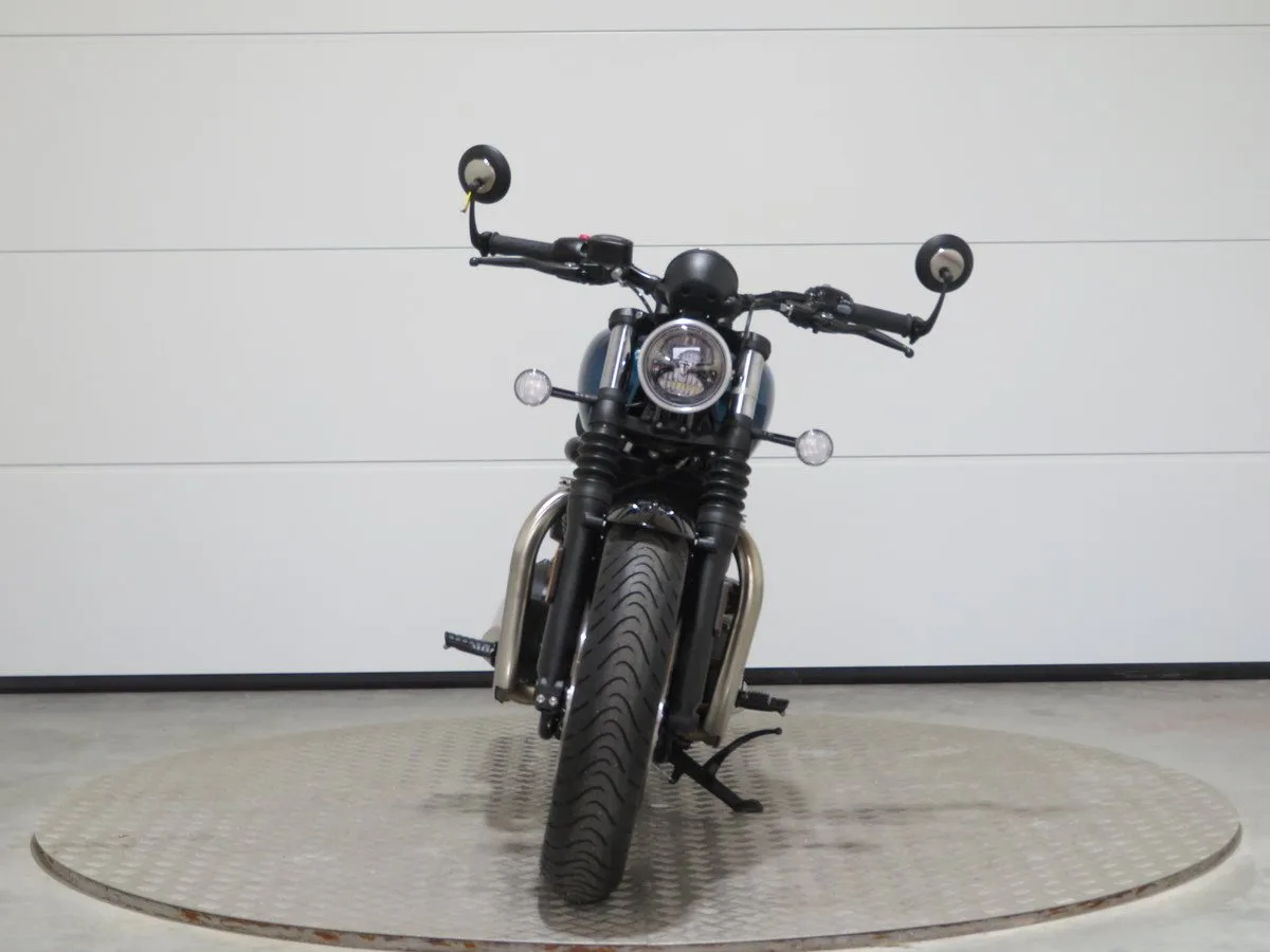 Triumph Bonneville Bobber