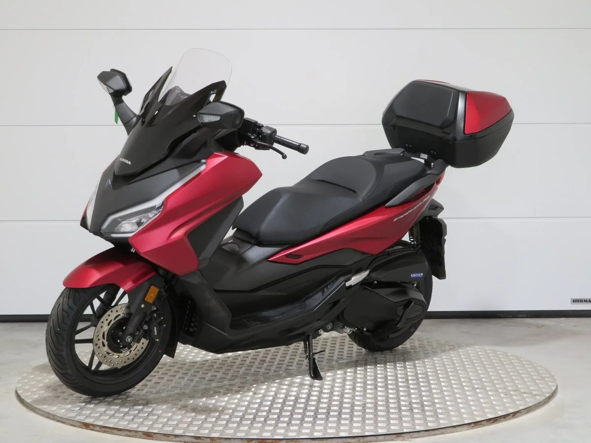Honda Forza 350 NSS 350