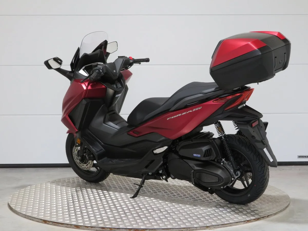 Honda Forza 350 NSS 350