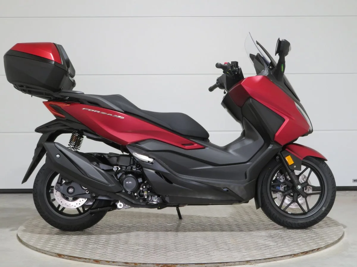 Honda Forza 350 NSS 350