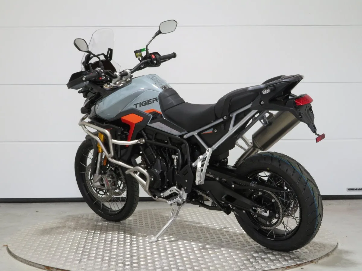 Triumph Tiger 900 Desert Edition