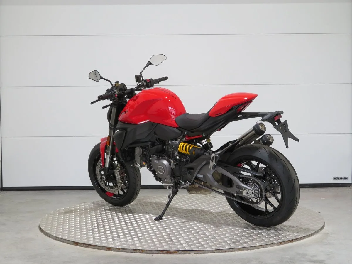Ducati Monster + PLUS