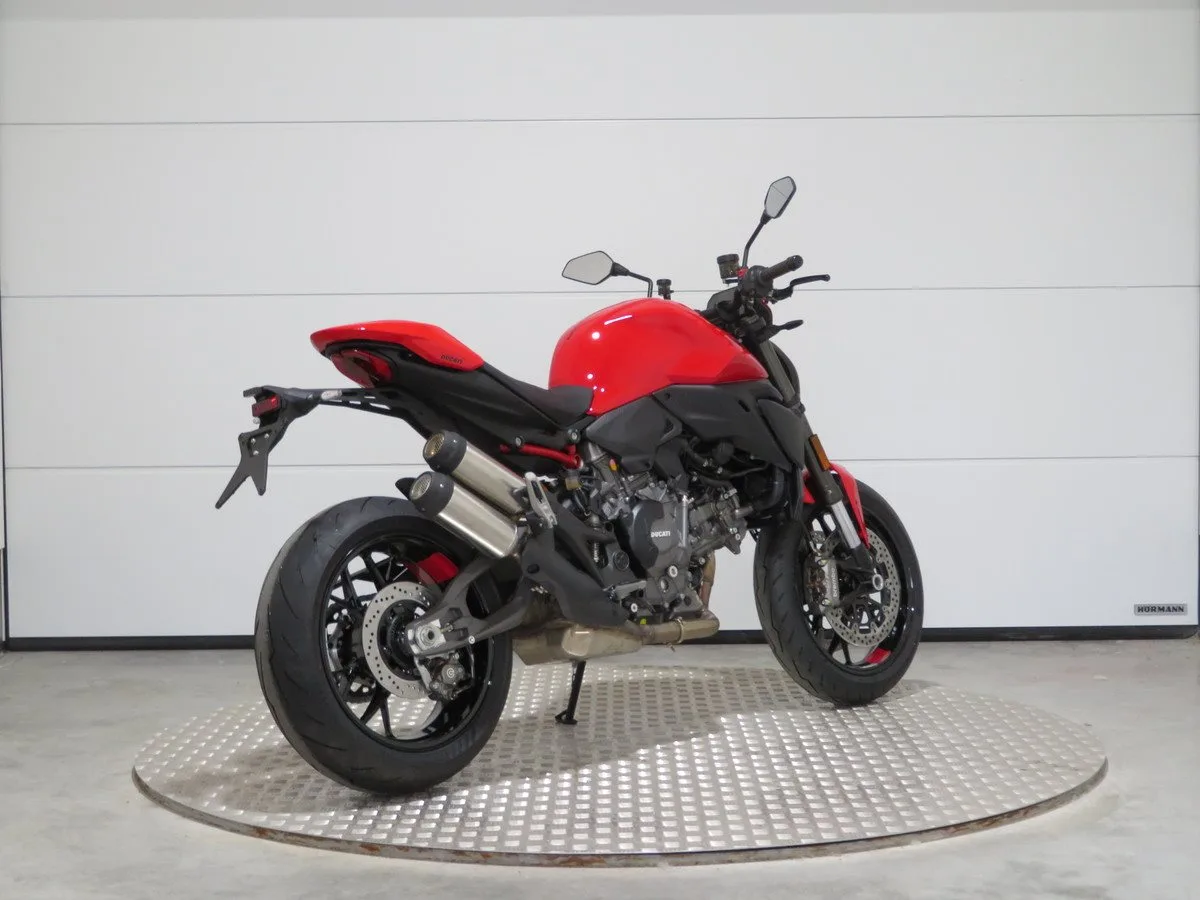 Ducati Monster + PLUS