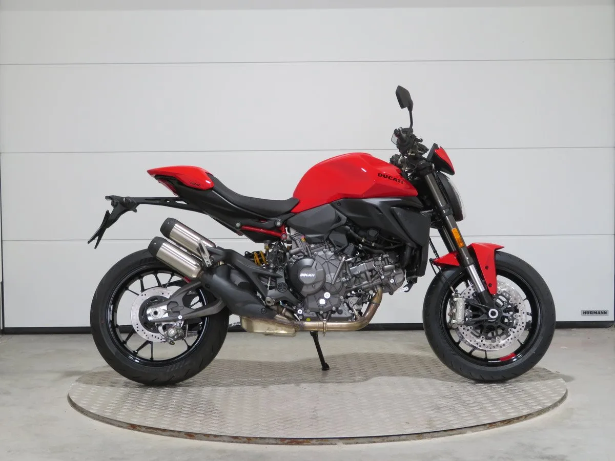 Ducati Monster + PLUS