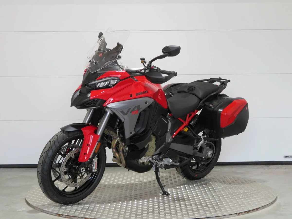Ducati Multistrada V4 S