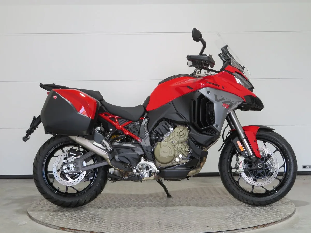 Ducati Multistrada V4 S