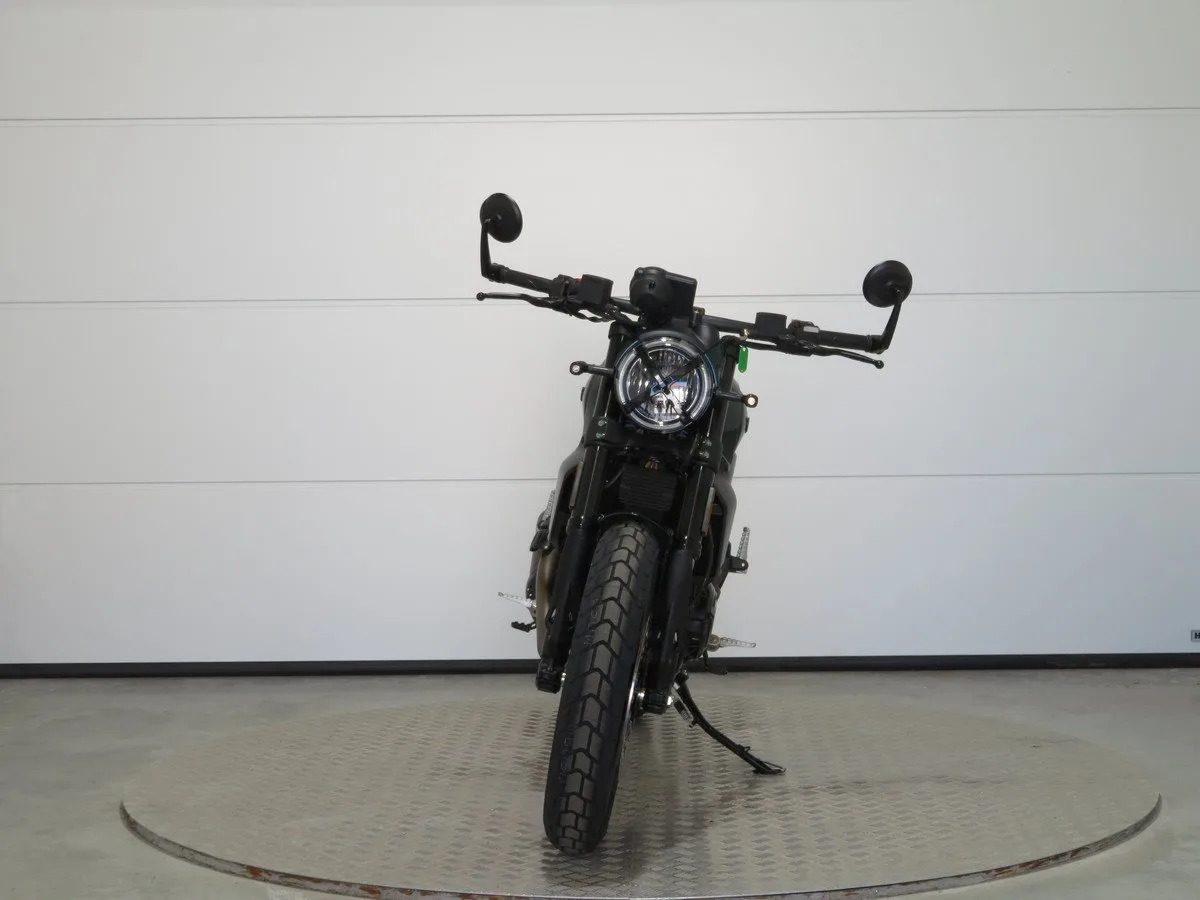 Ducati Scrambler Nightshift